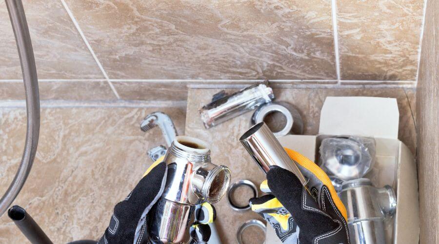 Expert Emergency Roof Repairs services in Hayes Center, NE